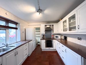 Photo 19- click for photo gallery